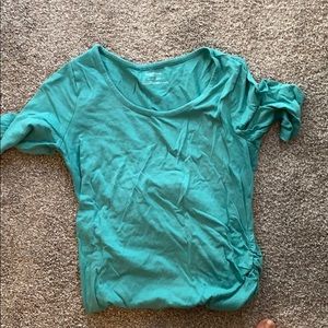 Three-quarter sleeve T-shirt